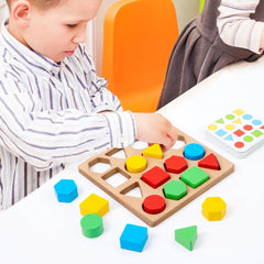 Joc de asociere a formelor geometrice din lemn, 3 ani+