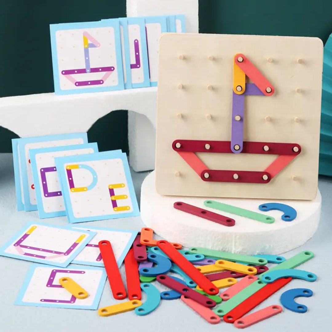 Placă Montessori cu litere, cifre și forme
